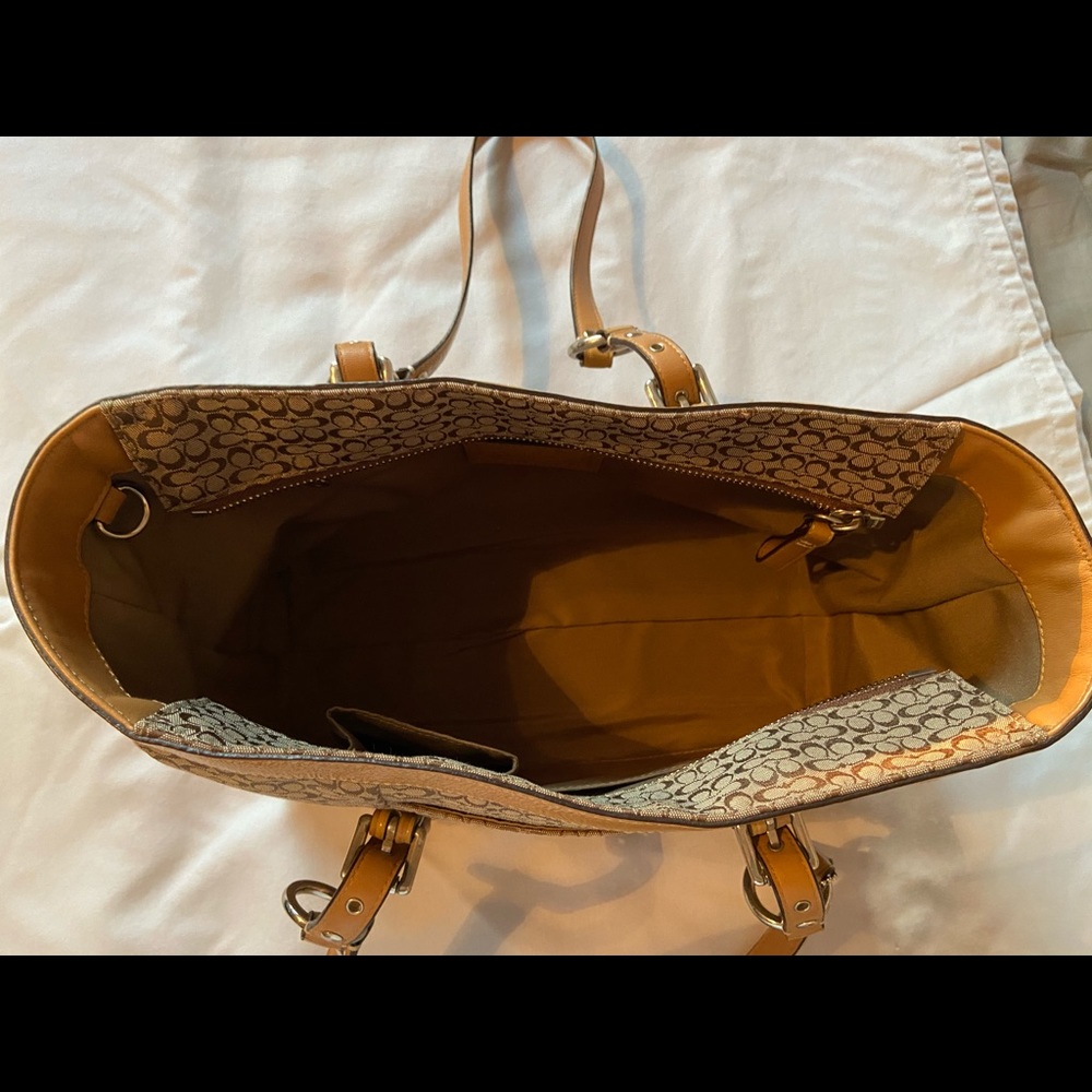 Coach purse